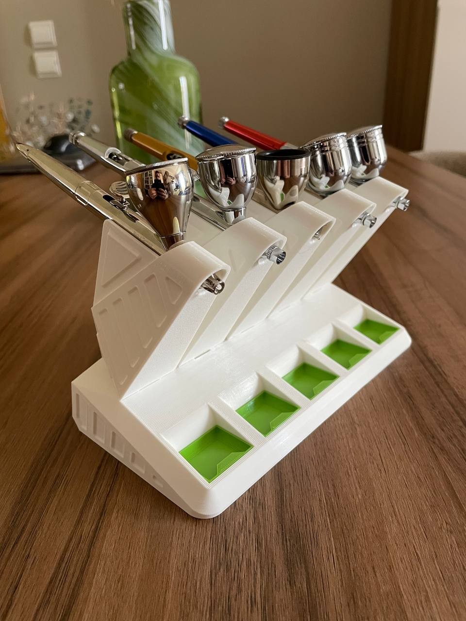 Airbrush Stand for Desktop - produktbillede