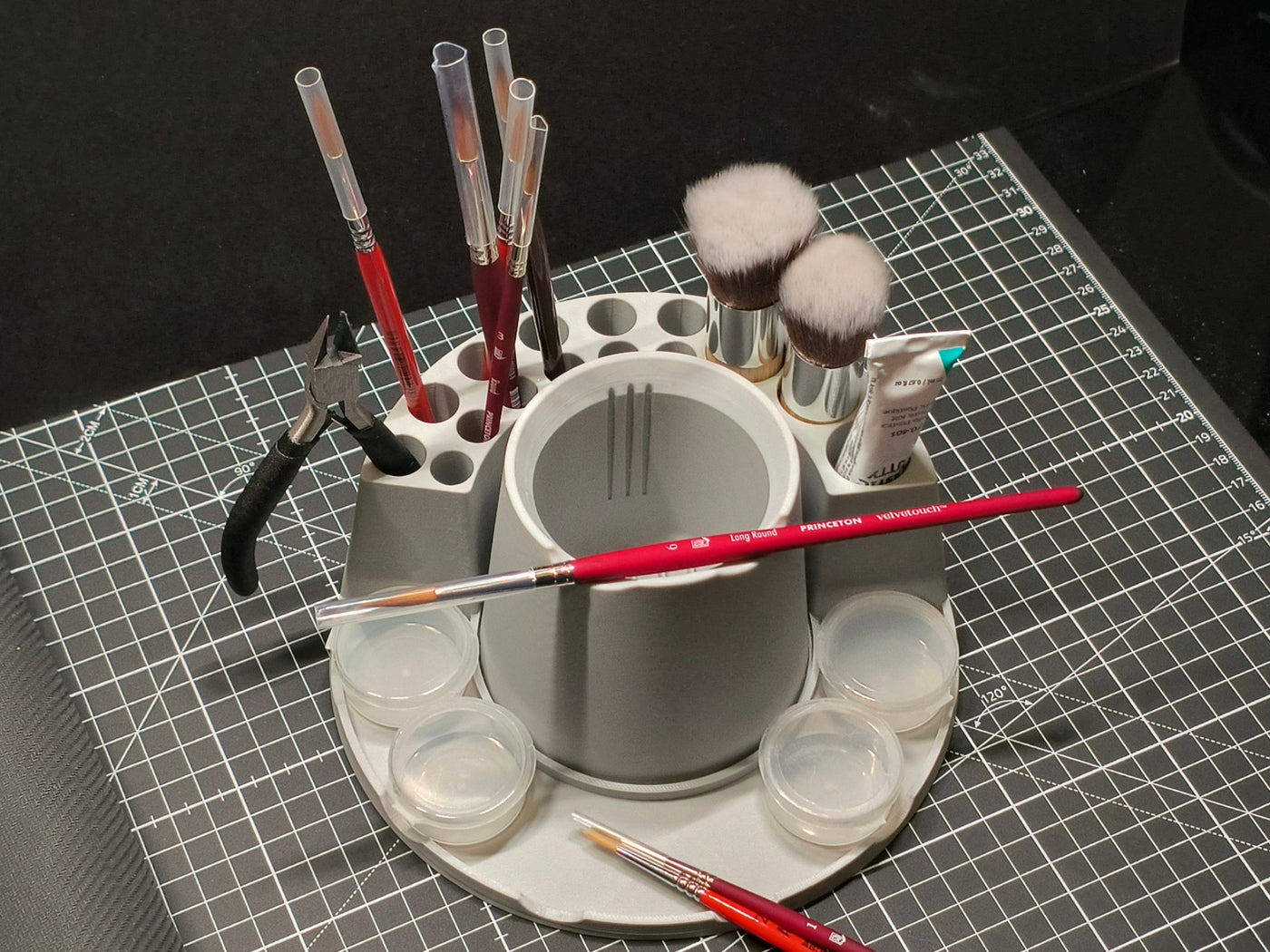 Brush and Water Pot Holder