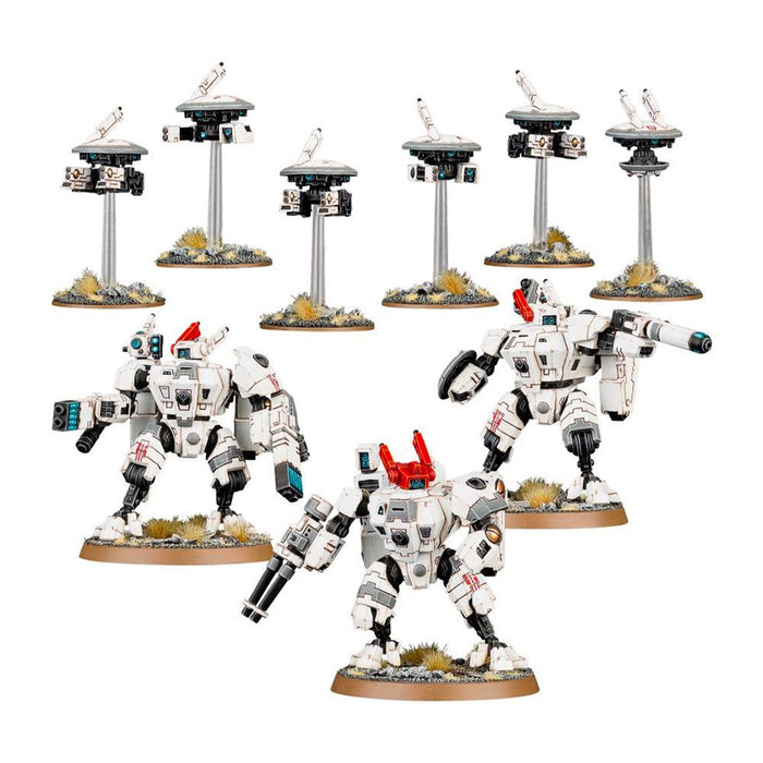 Xv8 Crisis Battlesuit Team