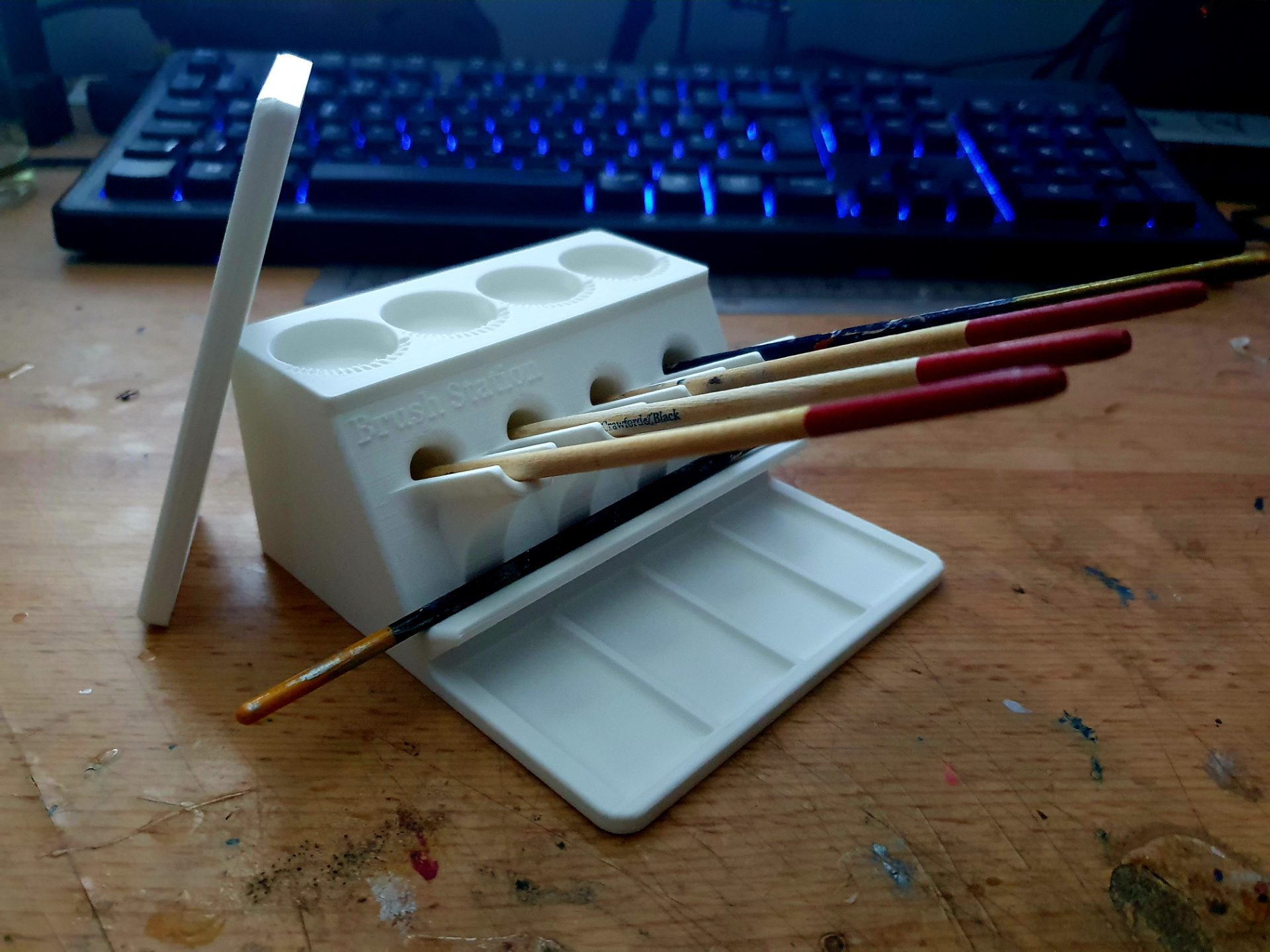 Stay Wet Brush Cleaning Station for painting