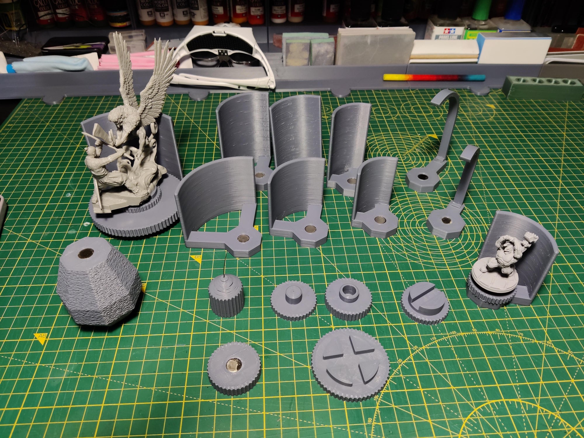 Magnetic Miniature Painting Handle / Holder System Remix