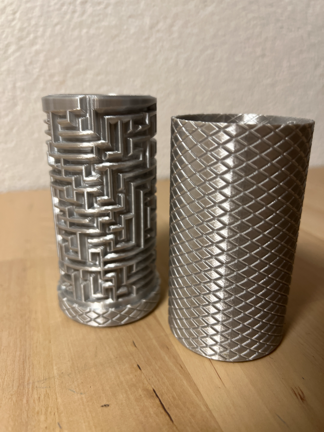 Puzzle Maze with knurled style.