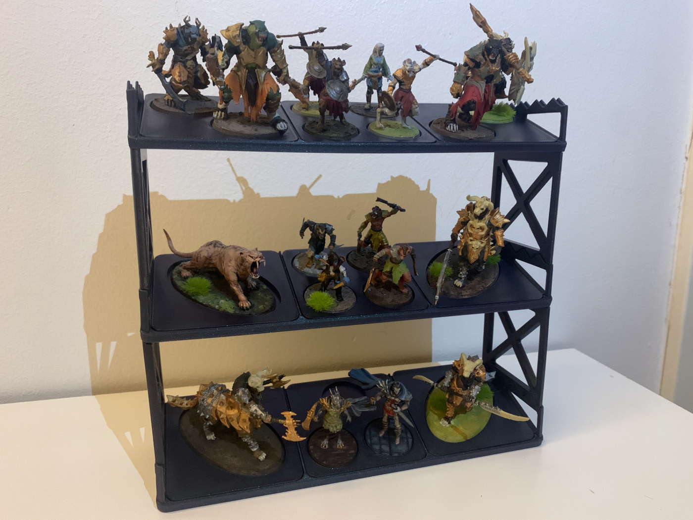 Vertikal modulær miniaturedisplaystand